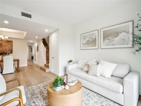 526 12th , Huntington Beach, CA