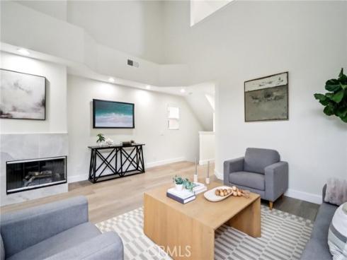 526 12th , Huntington Beach, CA