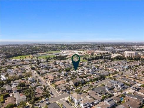 1824 Park Street, Huntington Beach, CA