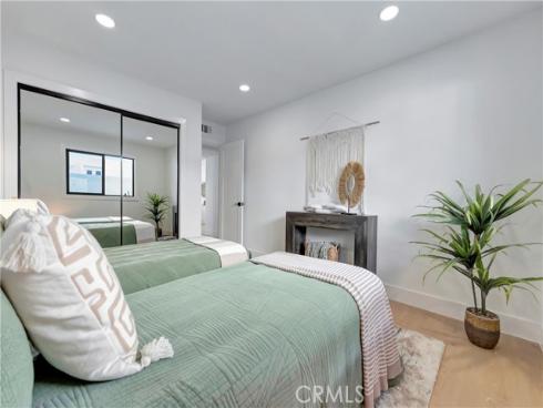 21211 Binghampton Circle, Huntington Beach, CA