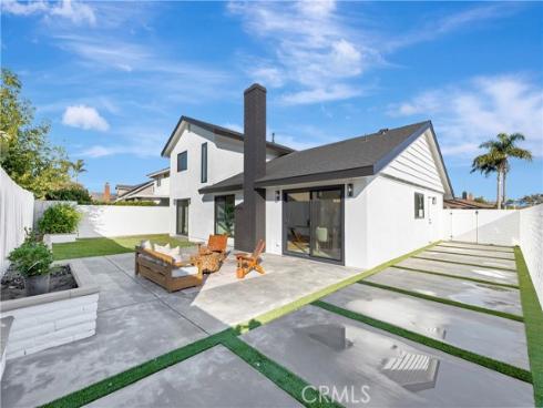 21211 Binghampton Circle, Huntington Beach, CA