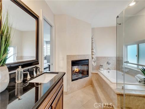 621 8th Street, Huntington Beach, CA