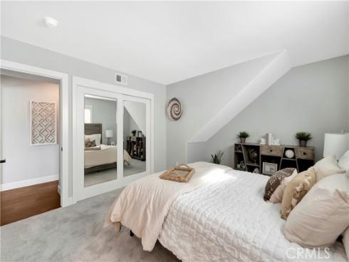 621 8th Street, Huntington Beach, CA