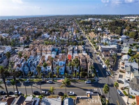 621 8th Street, Huntington Beach, CA