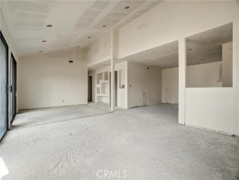 4791 Lago Drive 200 , Huntington Beach, CA