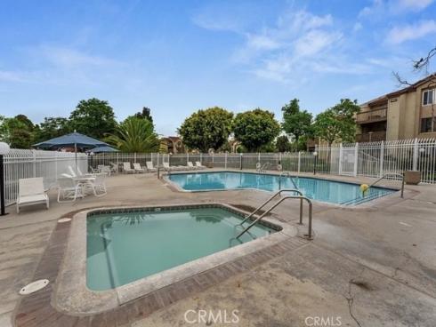 4791 Lago Drive 200 , Huntington Beach, CA