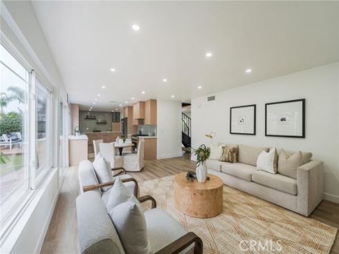 9562 Rockpoint , Huntington Beach, CA