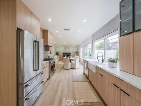 9562 Rockpoint , Huntington Beach, CA