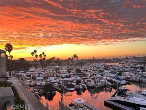 4165 Warner #205 , Huntington Beach, CA