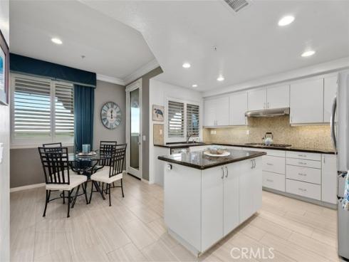 4165 Warner #205 , Huntington Beach, CA