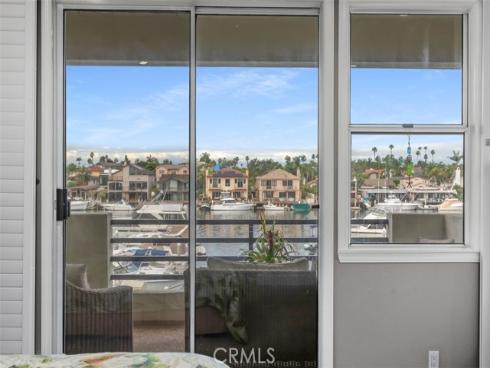 4165 Warner #205 , Huntington Beach, CA