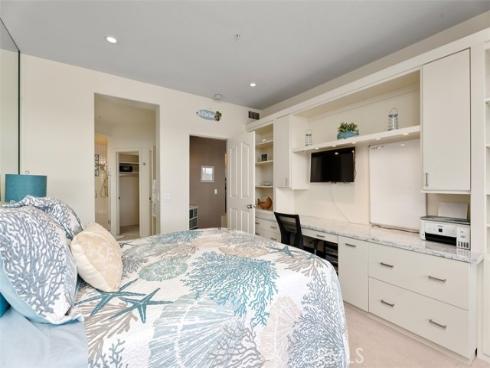 4165 Warner #205 , Huntington Beach, CA