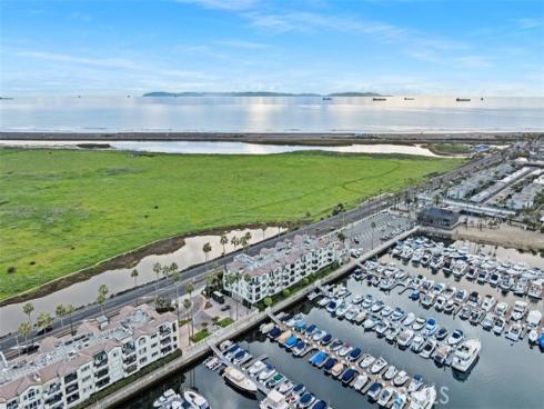 4165 Warner #205 , Huntington Beach, CA