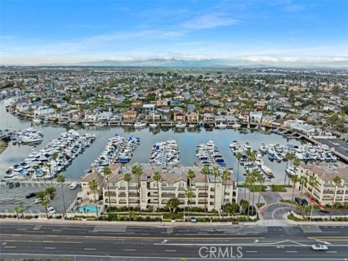 4165 Warner #205 , Huntington Beach, CA