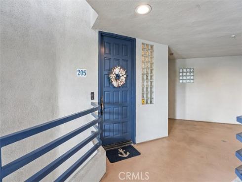 4165 Warner #205 , Huntington Beach, CA