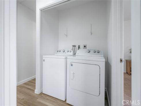 9594 Pettswood 4 , Huntington Beach, CA