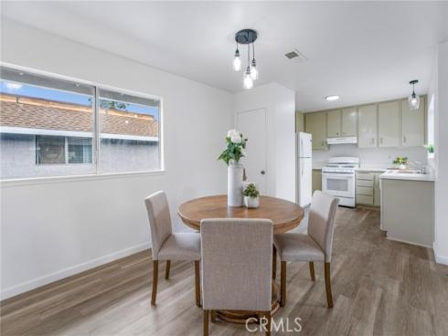 9594 Pettswood 4 , Huntington Beach, CA