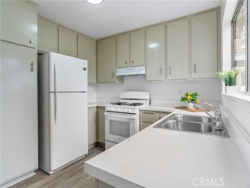 9594 Pettswood 4 , Huntington Beach, CA