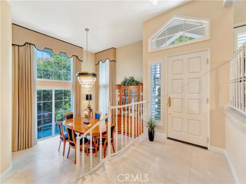 19362 Maidstone Lane, Huntington Beach, CA