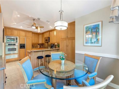 19362 Maidstone Lane, Huntington Beach, CA