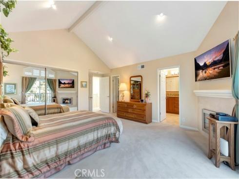 19362 Maidstone Lane, Huntington Beach, CA