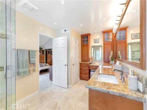 19362 Maidstone Lane, Huntington Beach, CA