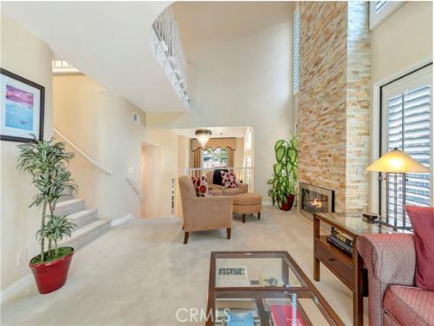 19362 Maidstone Lane, Huntington Beach, CA