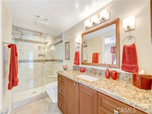 19362 Maidstone Lane, Huntington Beach, CA