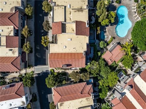 19362 Maidstone Lane, Huntington Beach, CA