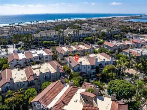 19362 Maidstone Lane, Huntington Beach, CA