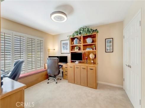 19362 Maidstone Lane, Huntington Beach, CA