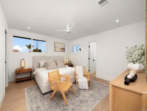 21792 Kaneohe Ln , Huntington Beach, CA