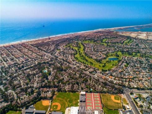 19809 Windjammer , Huntington Beach, CA