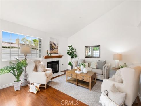 19126 Queensport A Lane, Huntington Beach, CA