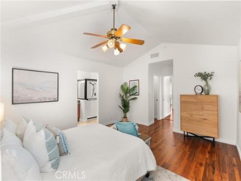 19126 Queensport A Lane, Huntington Beach, CA