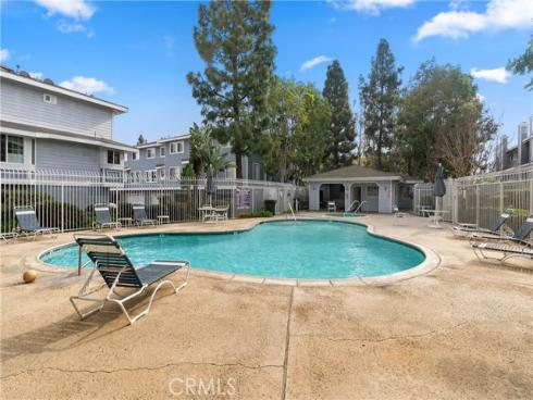 19126 Queensport A Lane, Huntington Beach, CA