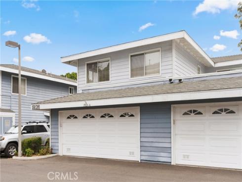 19126  Queensport  A  Lane, Huntington Beach, CA