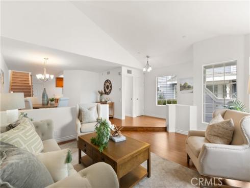 19126 Queensport A Lane, Huntington Beach, CA