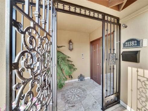 21382 Lemontree , Huntington Beach, CA