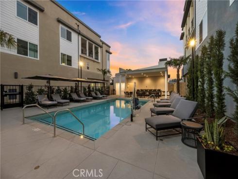 7231 Alchemy Circle, Huntington Beach, CA