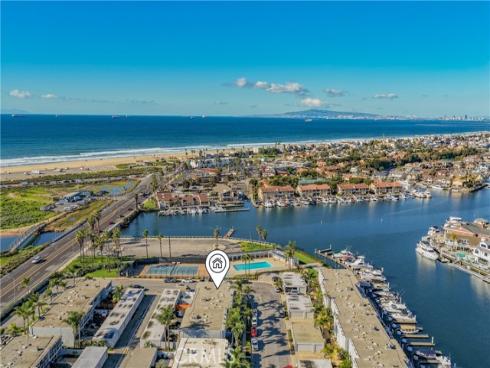 3954 Aladdin Drive, Huntington Beach, CA