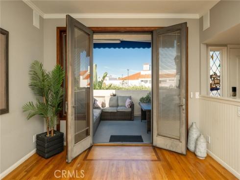 16425 Martin Lane, Huntington Beach, CA