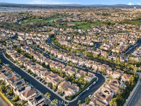 6655 Beachview , Huntington Beach, CA