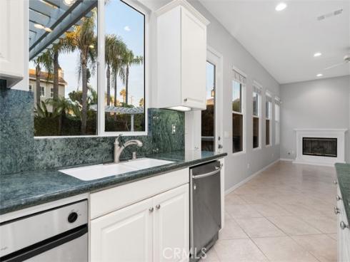 6655 Beachview , Huntington Beach, CA