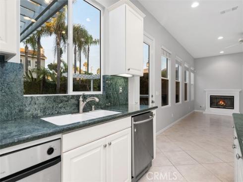 6655 Beachview , Huntington Beach, CA