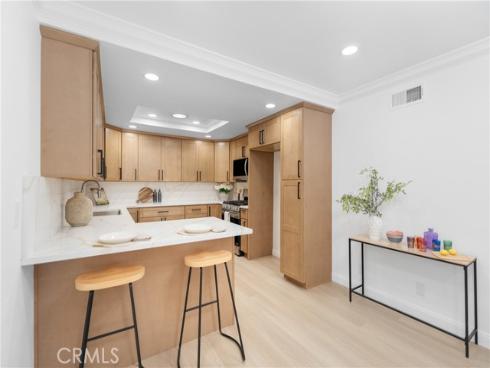 17391 Meer Circle, Huntington Beach, CA