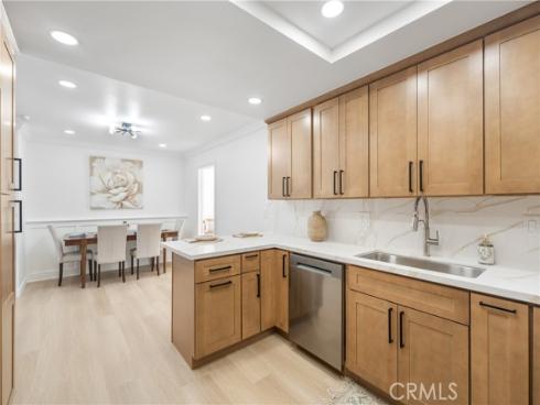 17391 Meer Circle, Huntington Beach, CA