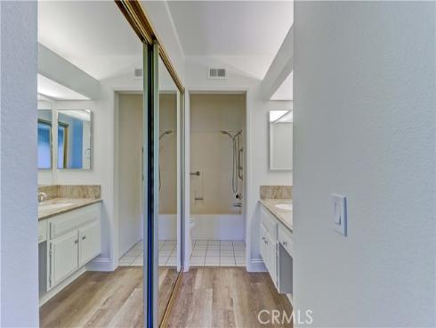 8932 Biscayne 1318-A Court, Huntington Beach, CA