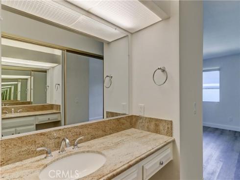 8932 Biscayne 1318-A Court, Huntington Beach, CA