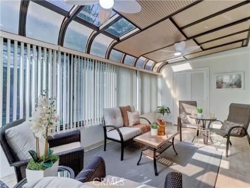 8566 Sierra 911-D , Huntington Beach, CA